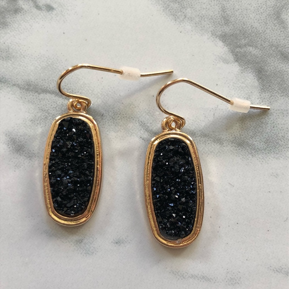 Black quartz drop earrings
